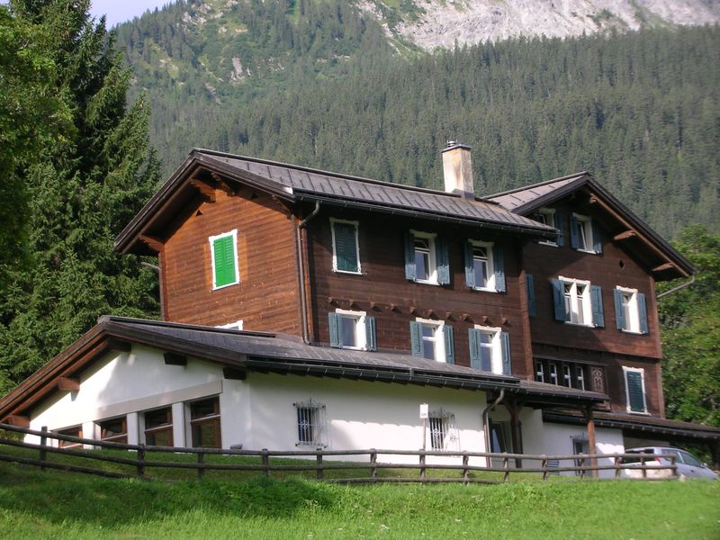1Klosters SommerN0946_JPG.jpg